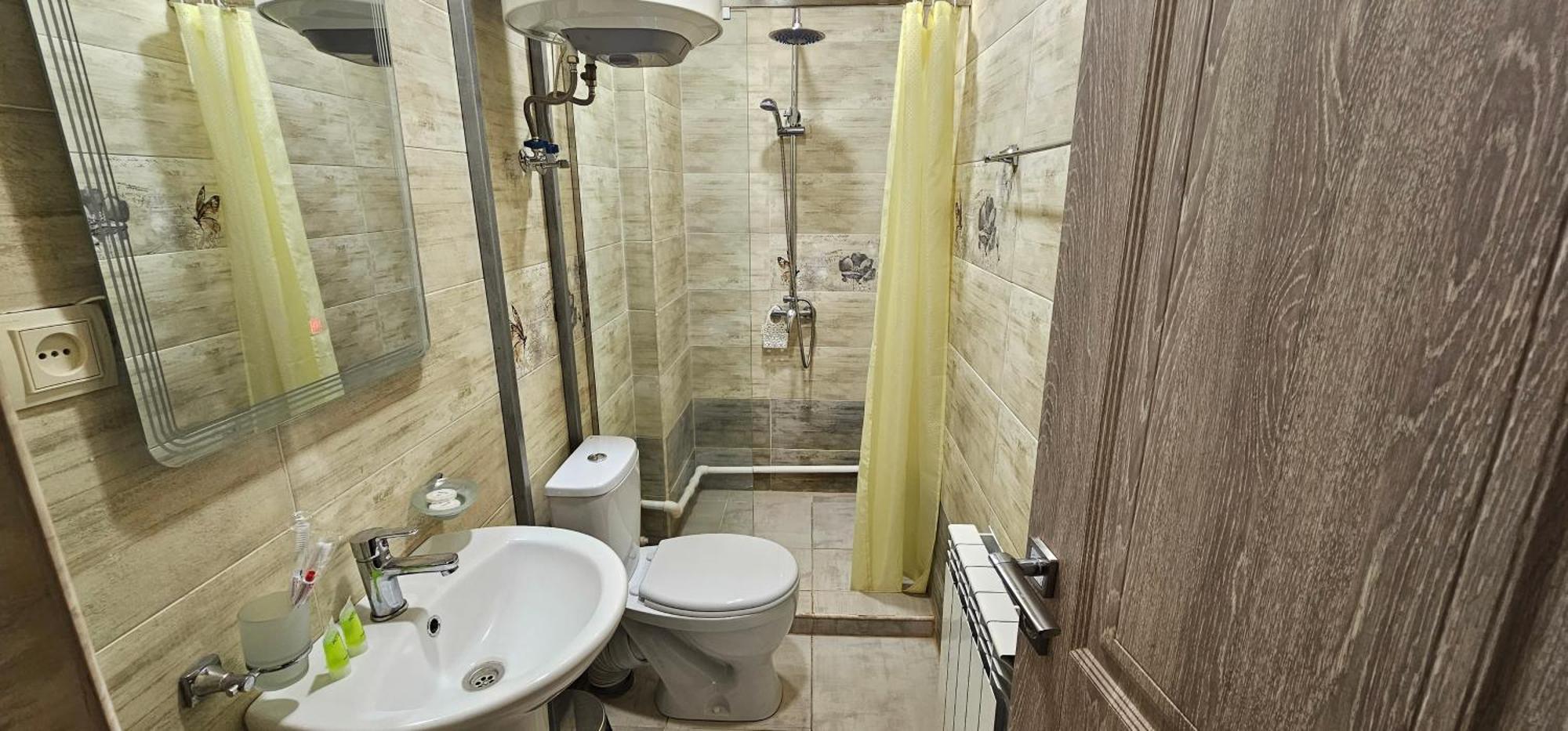 Ro Metro Aparthotel Gjoumri Kültér fotó