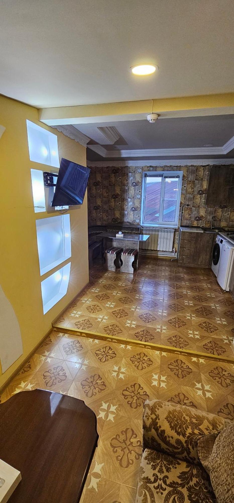 Ro Metro Aparthotel Gjoumri Kültér fotó